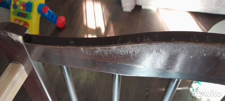 Детская кроватка с маятником и ящиком