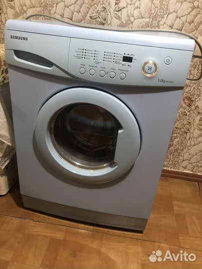 Стиральная машина на запчасти samsung WF7520N1B