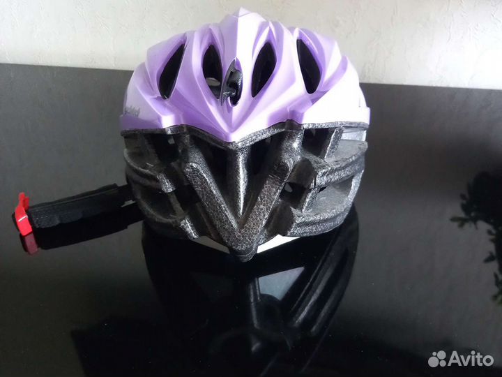 Велошлем новый для взрослых