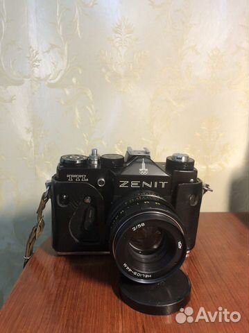 Зеркальный пленочный фотоаппарат Зенит TTL