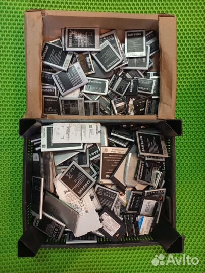 Аккумуляторные батареи на телефоны Samsung