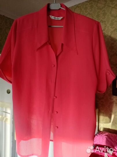 Отдам женские вещи 48-50-52-54 разм