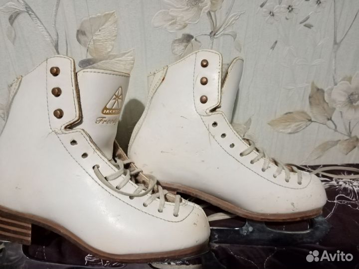 Фигурные коньки jackson freestyle