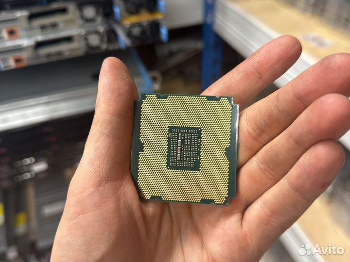 Процессор E5 2697v2 (12 ядер, 24 потока, LGA 2011)