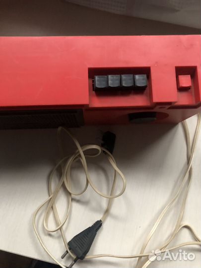 Радиоприемник трехпрограмный