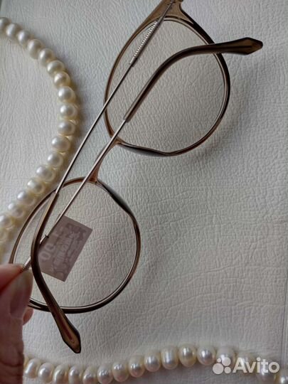 Очки новые с диоптр. -1 фотохромные