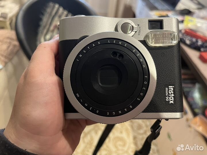 Плёночный фотоаппарат fijifilm instax mini 90