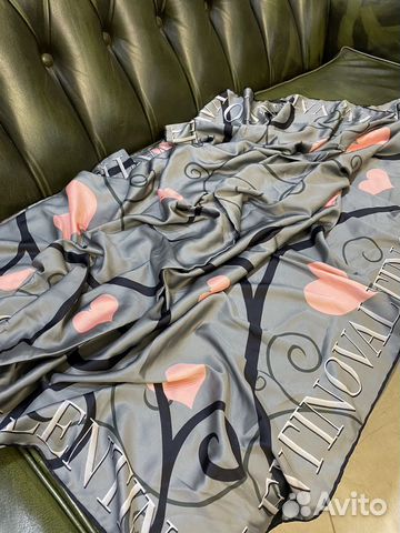 Платок valentino