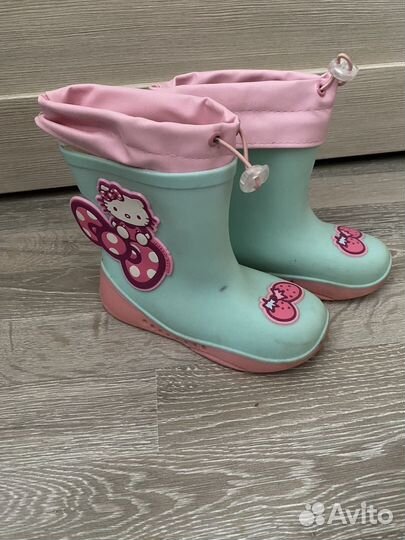 Детские резиновые сапоги размер 28
