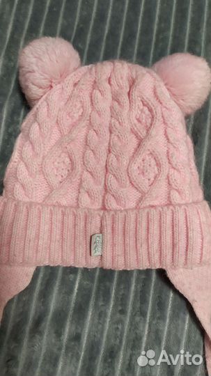 Шапка для девочки новая