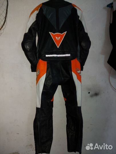 Мотокостюм мужской кожаный Dainese 52р