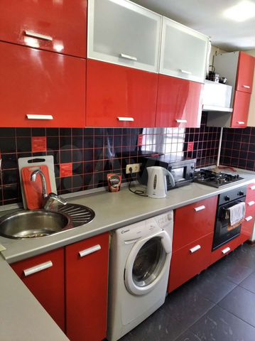 3-к. квартира, 75 м², 1/10 эт.