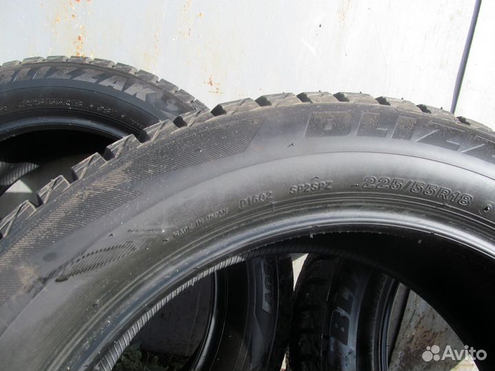 Bridgestone Blizzak LM-18C 225/55 R18 98
