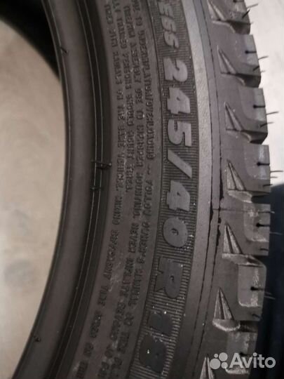 Michelin Latitude X-Ice 225/45 R18 и 245/40 R18 97H