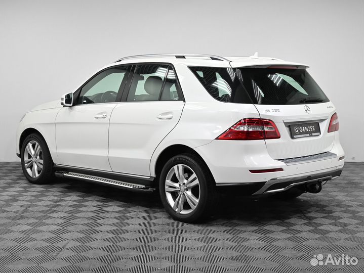 Mercedes-Benz M-класс 3 AT, 2014, 142 000 км