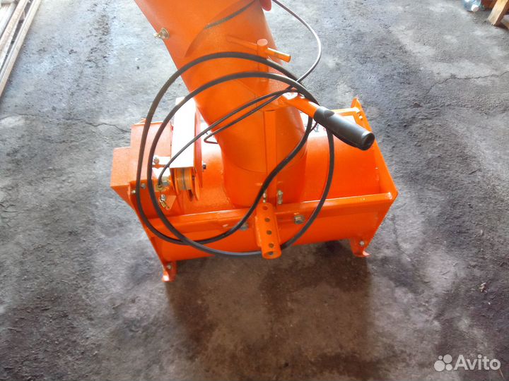 Снегоуборщик для мотоблока