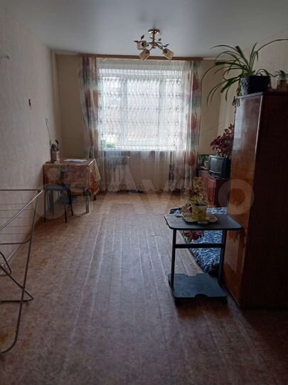 Комната 17 м² в 5-к., 4/5 эт.