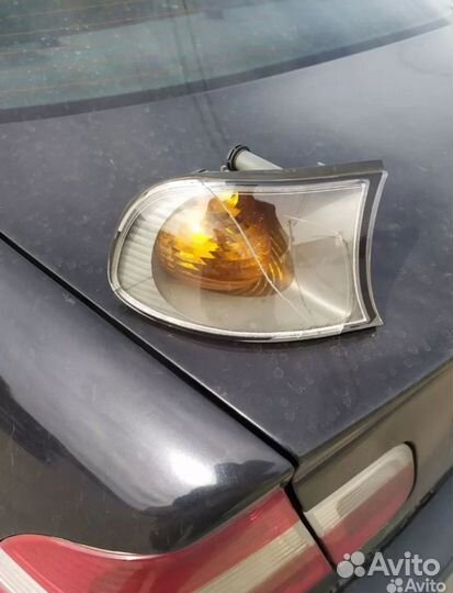 Правый поворотник BMW E36