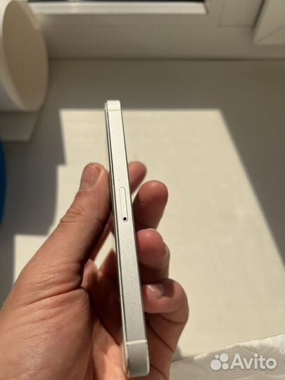 iPhone 5S, 16 ГБ