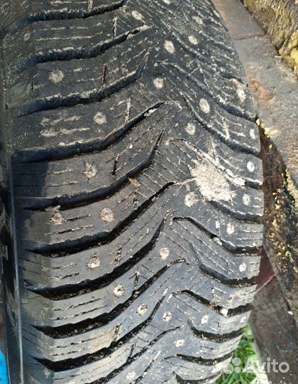 Marshal WinterCraft SUV Ice WS31 205/55 R16