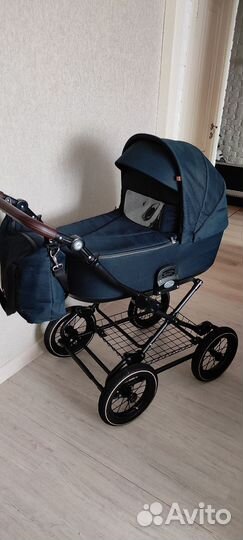 Коляска Roan bass next classic 2в1