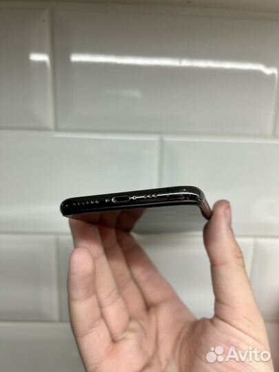 iPhone Xs, 256 ГБ
