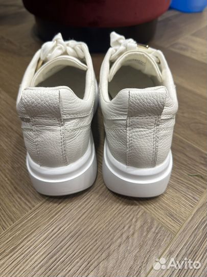Кеды Zara