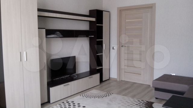 1-к. квартира, 43 м², 8/10 эт.