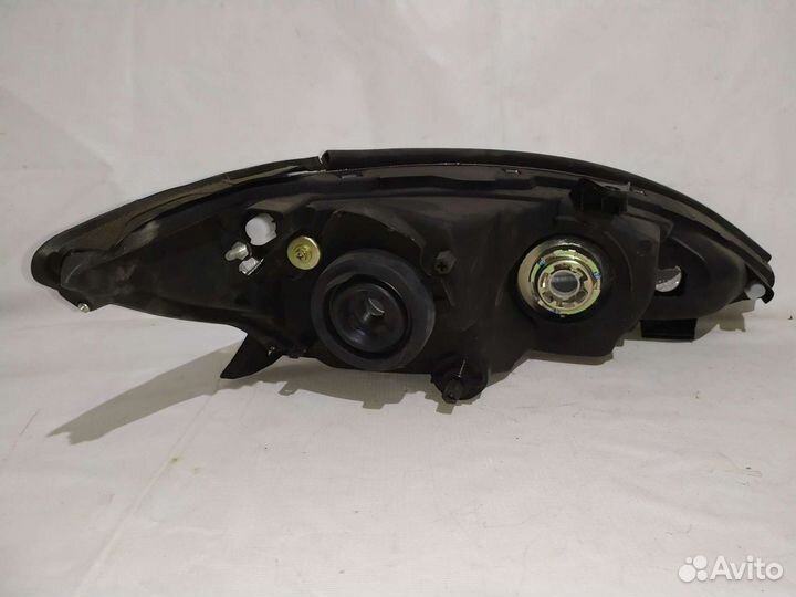 Фара левая Тойота Камри