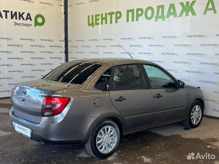 LADA Granta 1.6 МТ, 2015, 221 000 км