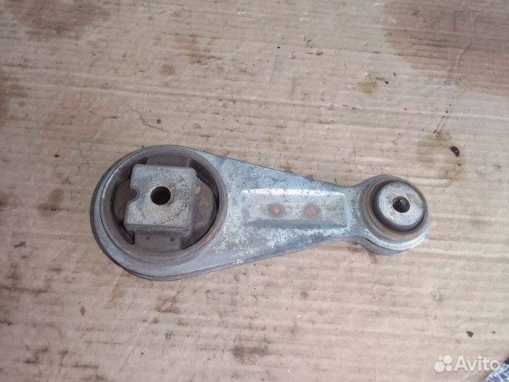 Опора двс задняя гитара Ваз 2112