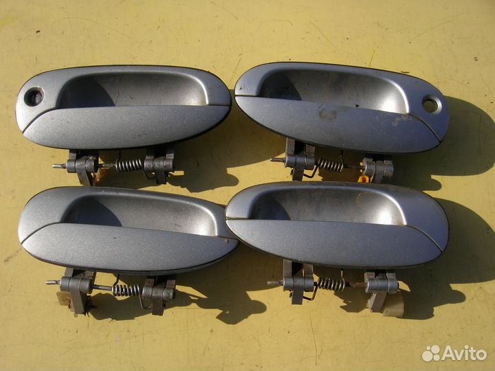 Ручка двери внешняя Киа Спектра Spectra/Sephia 2