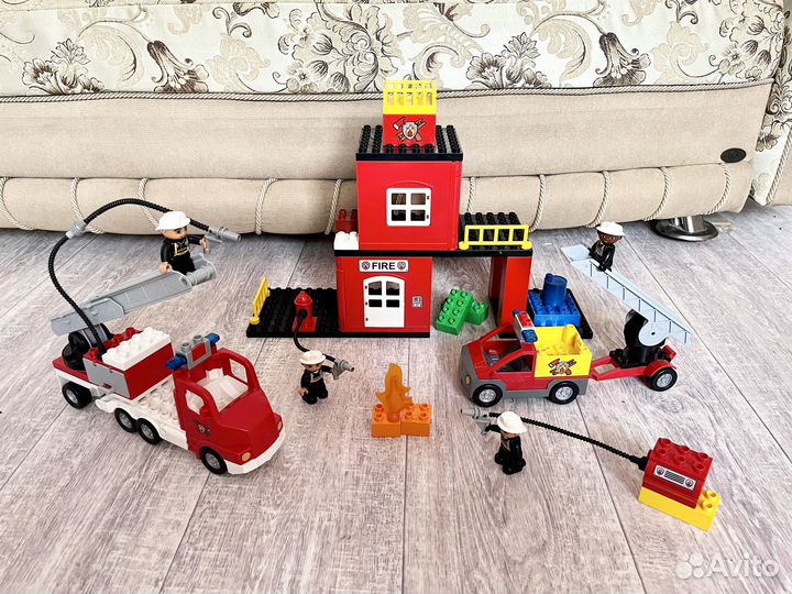 Лего дупло Пожарная станция 4664, 5682