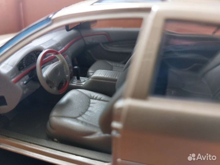 Модель автомобиля Mercedes-Benz S-class 1:24