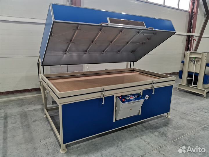 Вакуумный пресс с откидным термомодулем