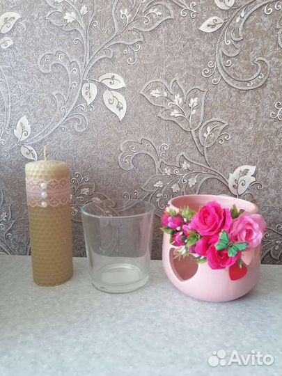 Свеча в подсвечнике