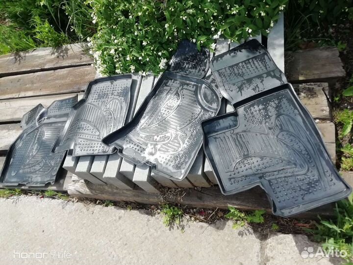 Автомобильные коврики