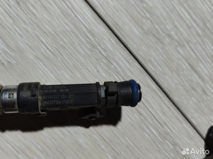 Форсунка Renault Logan