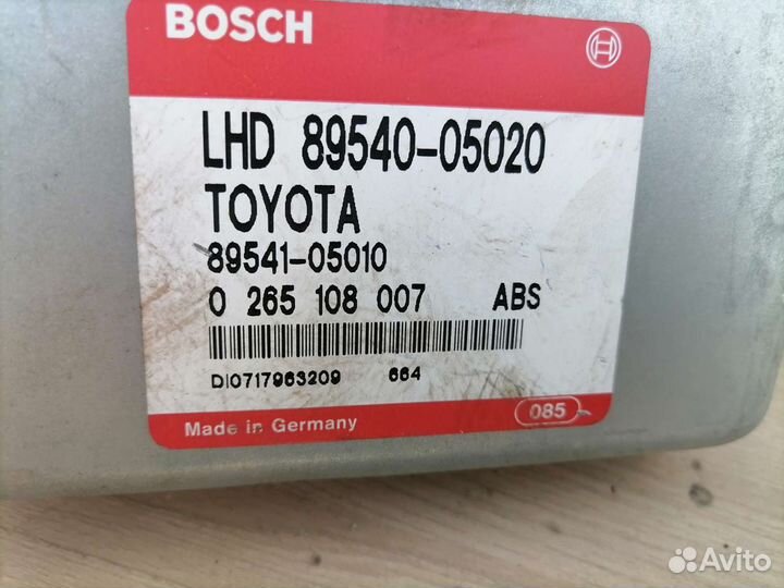 Блок управления ABS Toyota Carina E