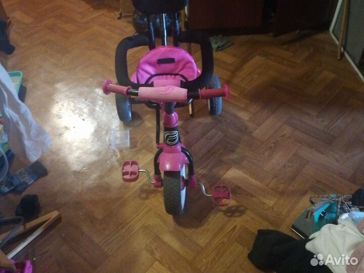 Детский трехколесный велосипед бу