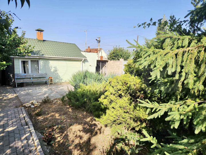 Дом 290 м² на участке 8 сот.