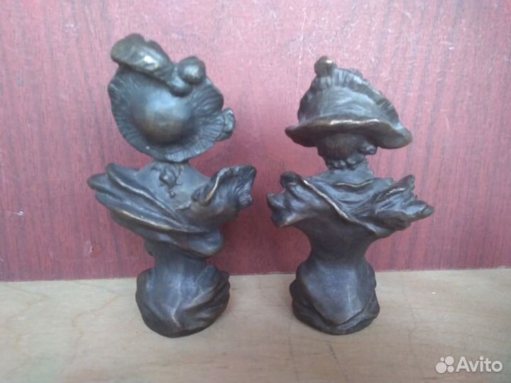 Статуэтки Бронза: Барышни Девушки