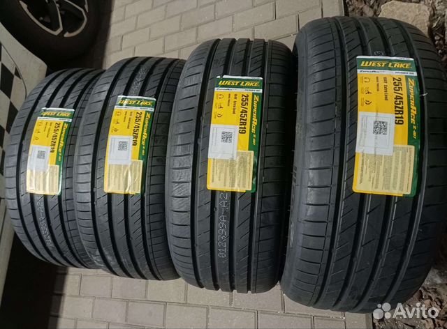 Westlake ZuperAce Z-007 255/45 R19 104Y