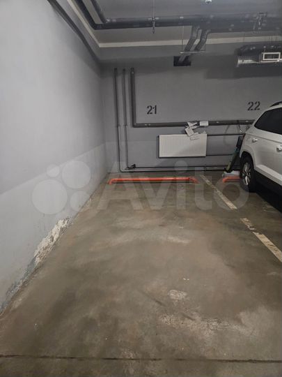 Машиноместо, 13 м²