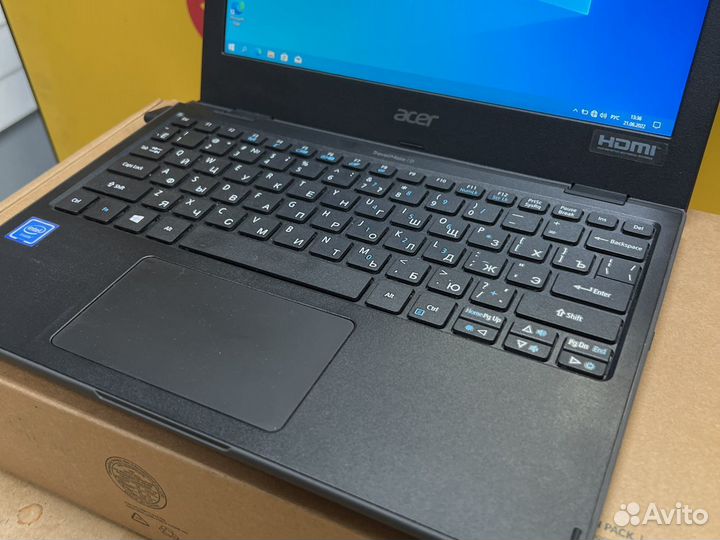 Acer TravelMade B как новый