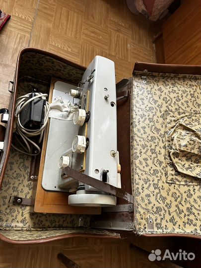 Швейная машинка подольск 142