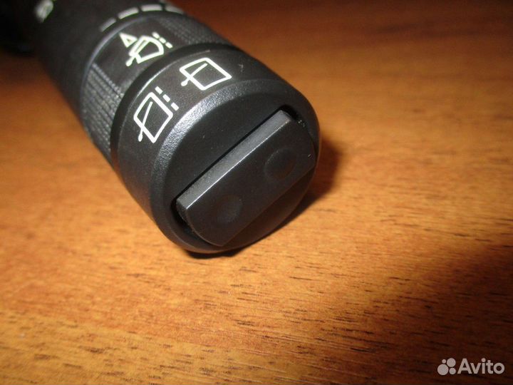 Переключатель стеклоочистителей Chevrolet Cruze