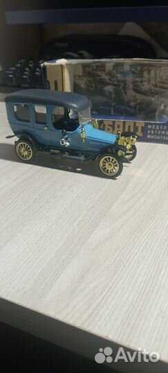 Коллекционная машинка СССР модель 1 43