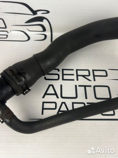 Патрубок системы охлождения Volkswagen Passat B6