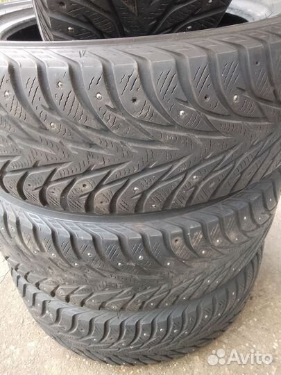 Yokohama IceGuard Stud IG65 225/55 R18